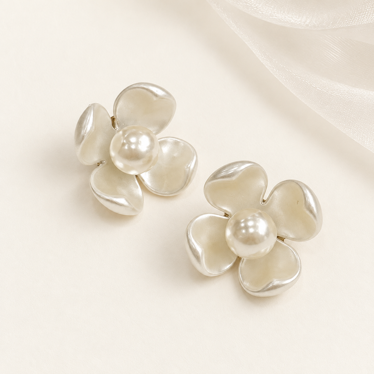 Pearl Petal Flower dog collar charms with luminous pearlescent petals and round pearl centers