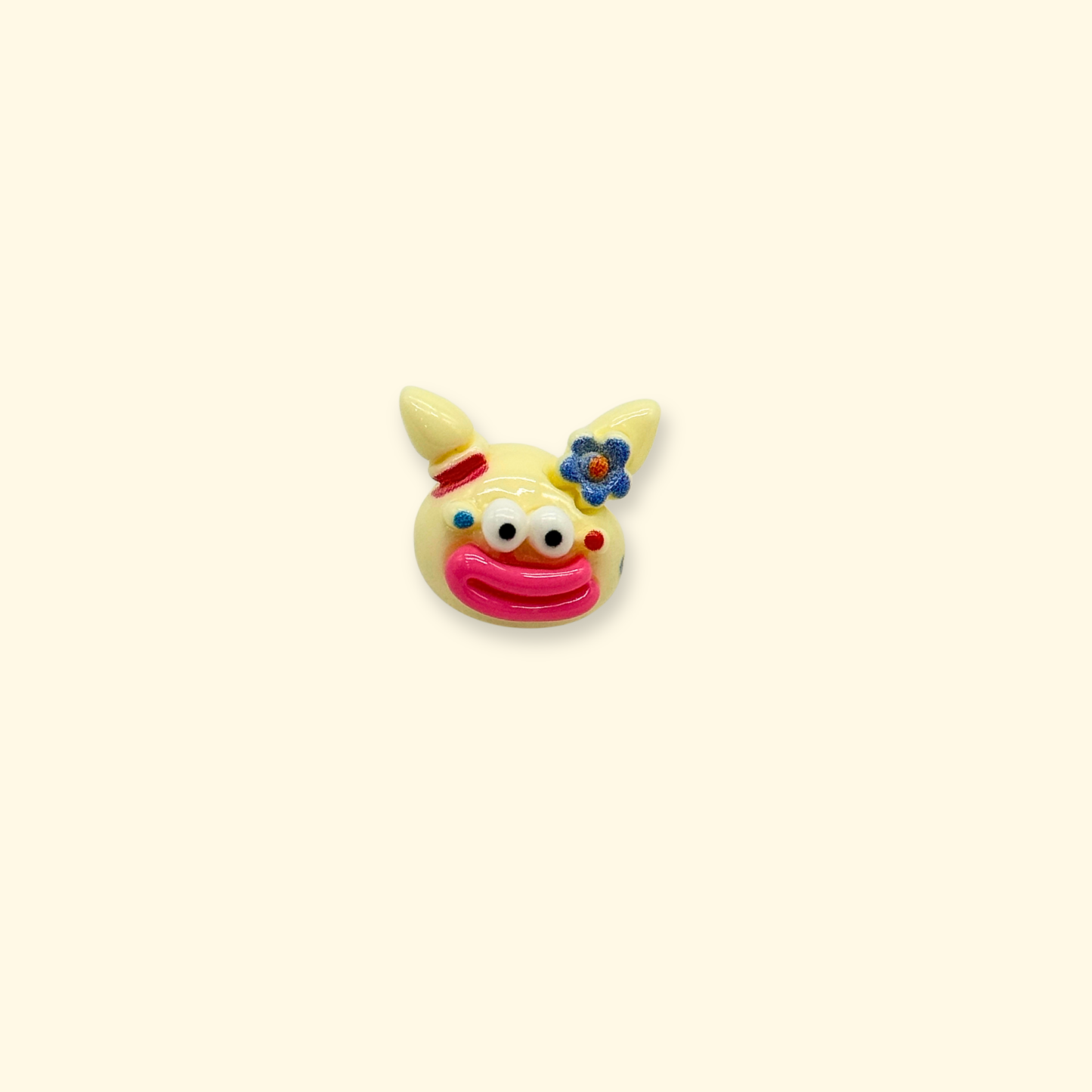 White emoji dog charm representing love and happiness for customizable pet collars